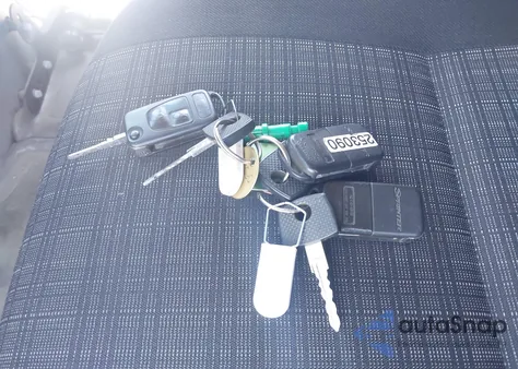 2014 Mercedes-Benz Sprinter 2500 High Roof z USA, uszkodzony, nr VIN WD3PE8DE2E5828155